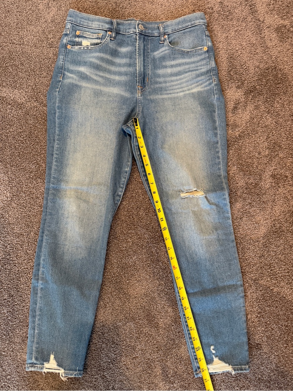 GAP high rise True Skinny Distressed Jeans